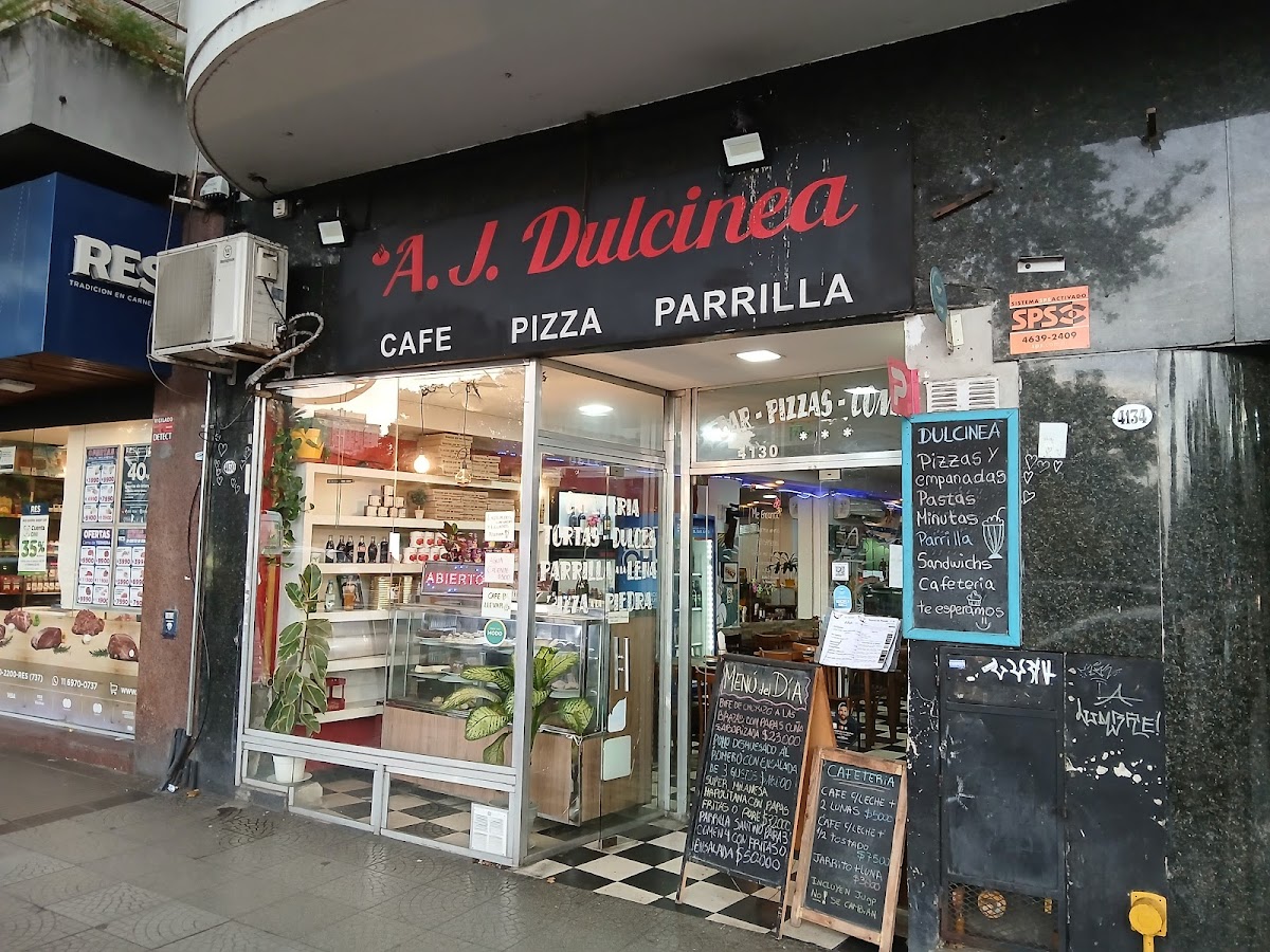 Aj Dulcinea Pizza Cafe Bar